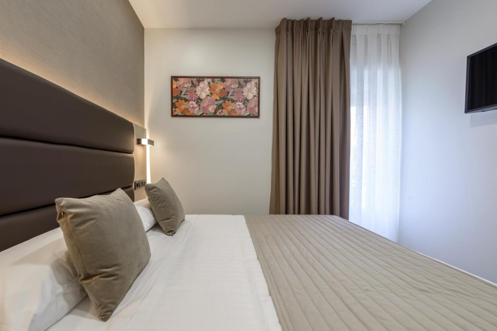 Hostal Sun Gate Madrid Exterior foto