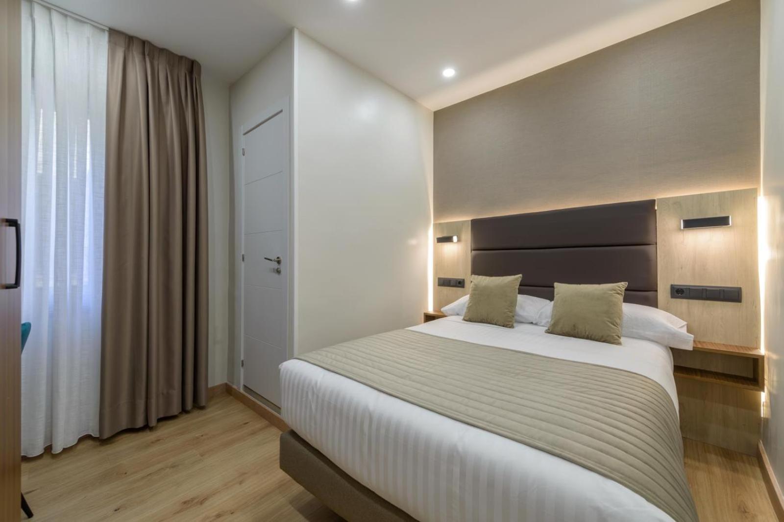 Hostal Sun Gate Madrid Exterior foto